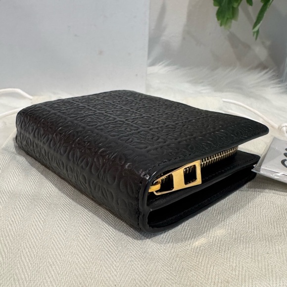 LOEWE Repeat Compact Zip Wallet In Embossed Silk Calfskin - Picture 15 of 15